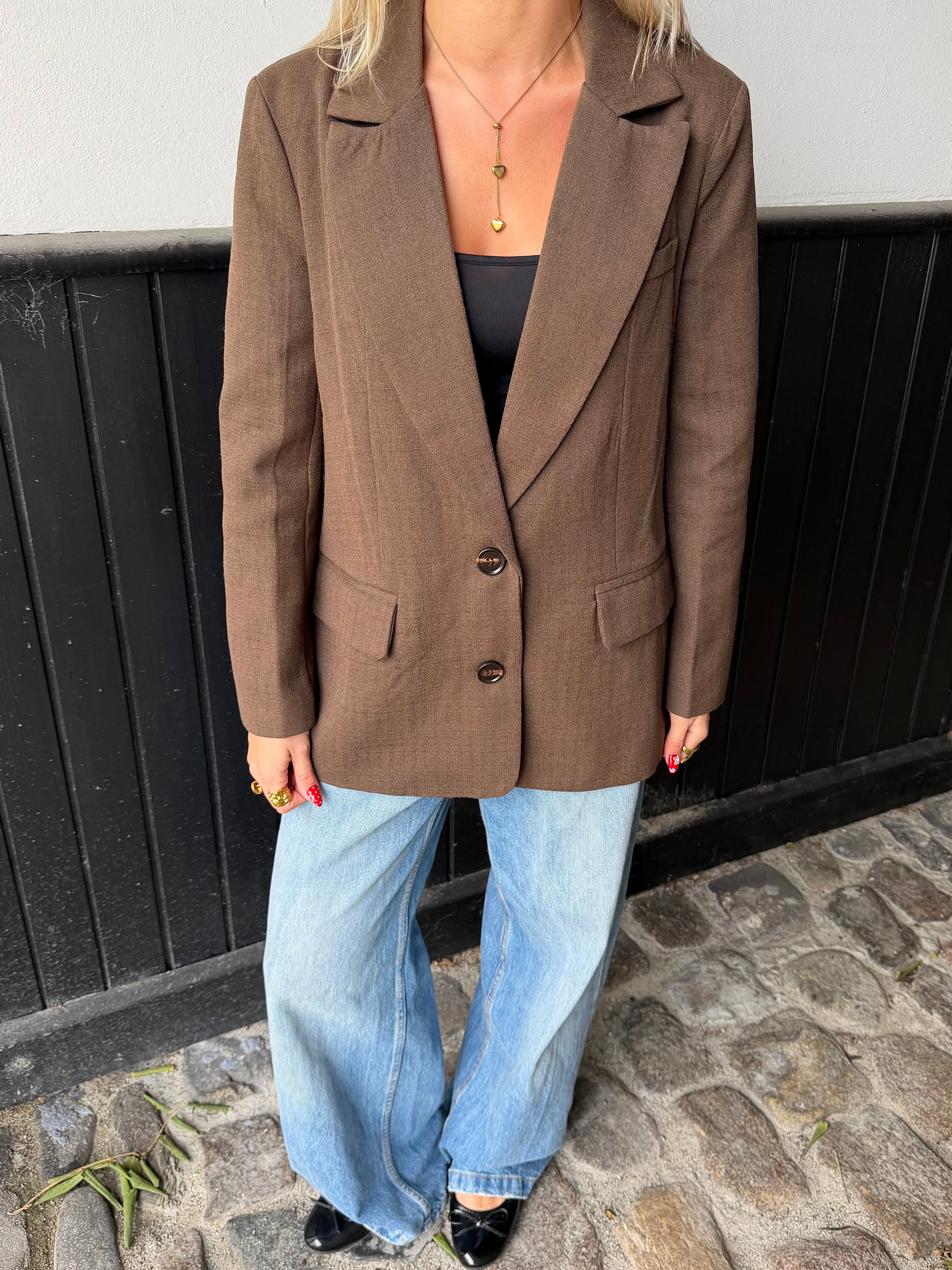 SARA BLAZER