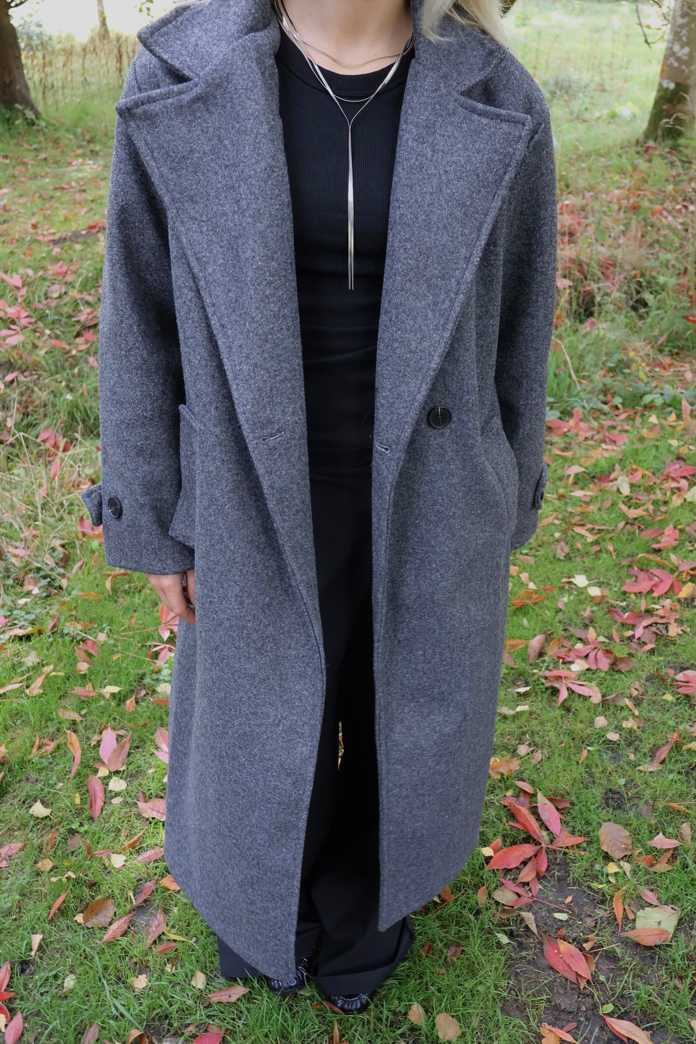 ISABEL FRAKKE - GRÅ