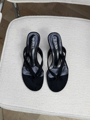 JULIE PUMPS