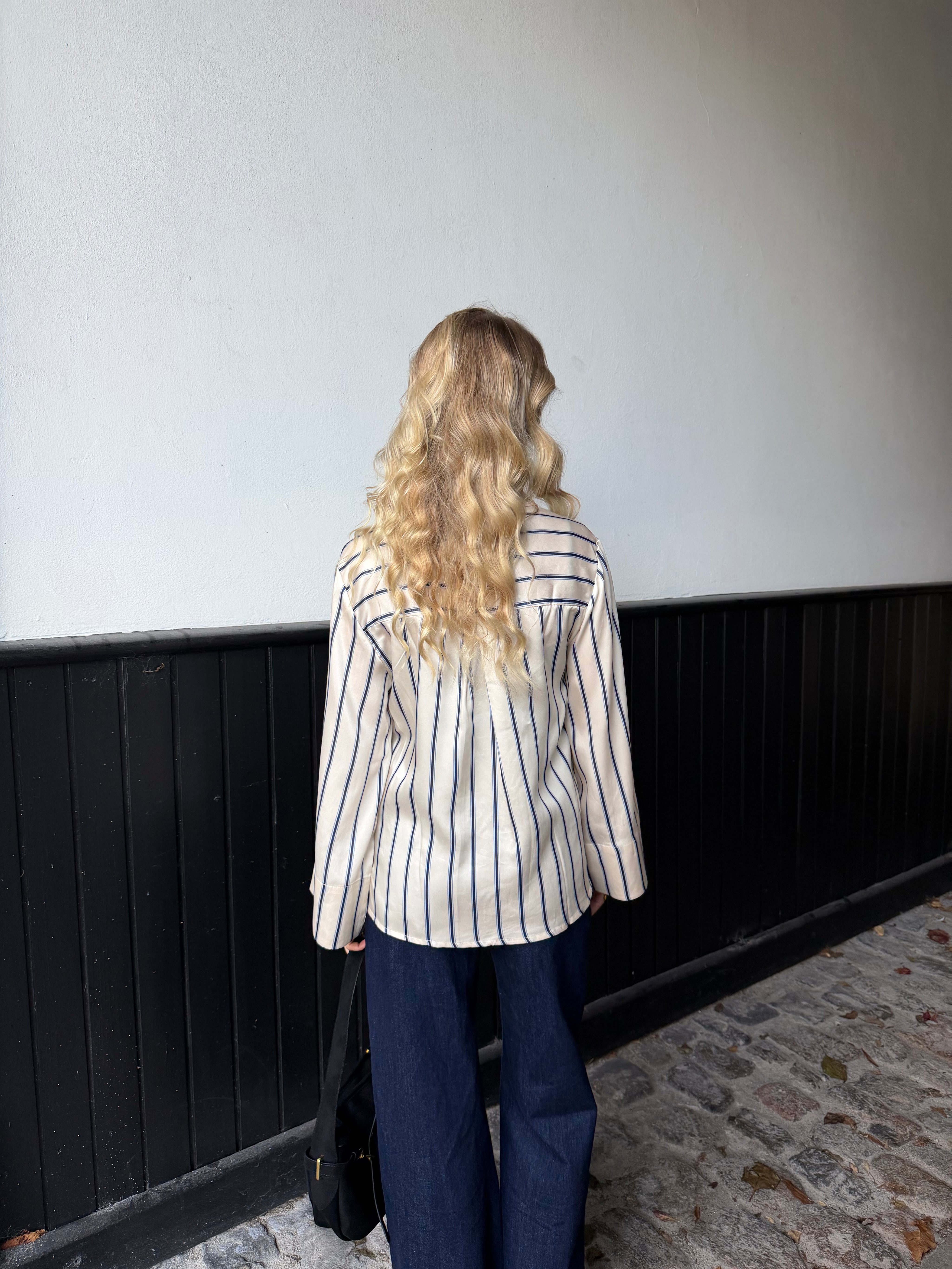 NORA SKJORTE - HVID/BLÅ