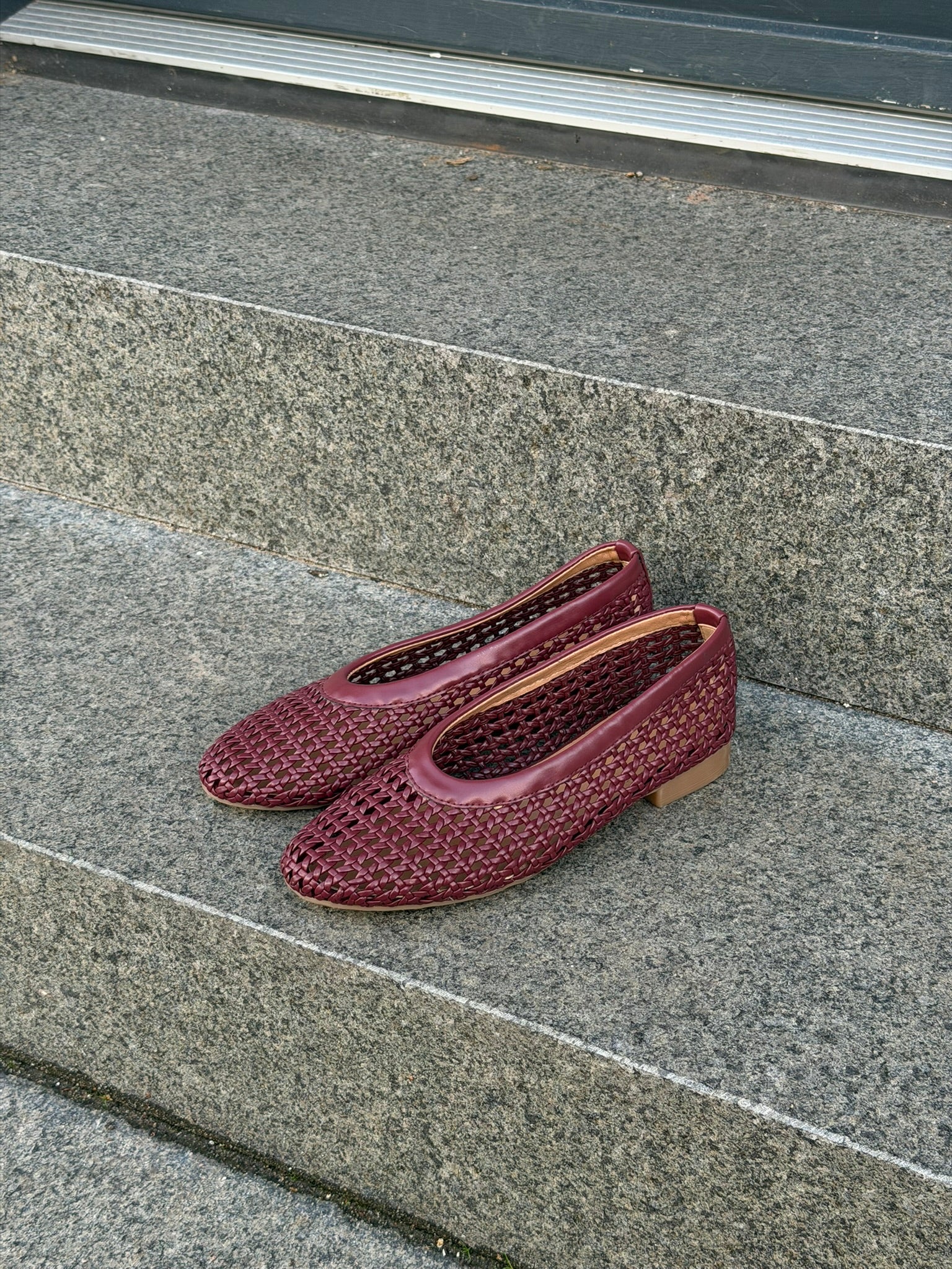 FRIDA BALLERINA - BURGUNDY