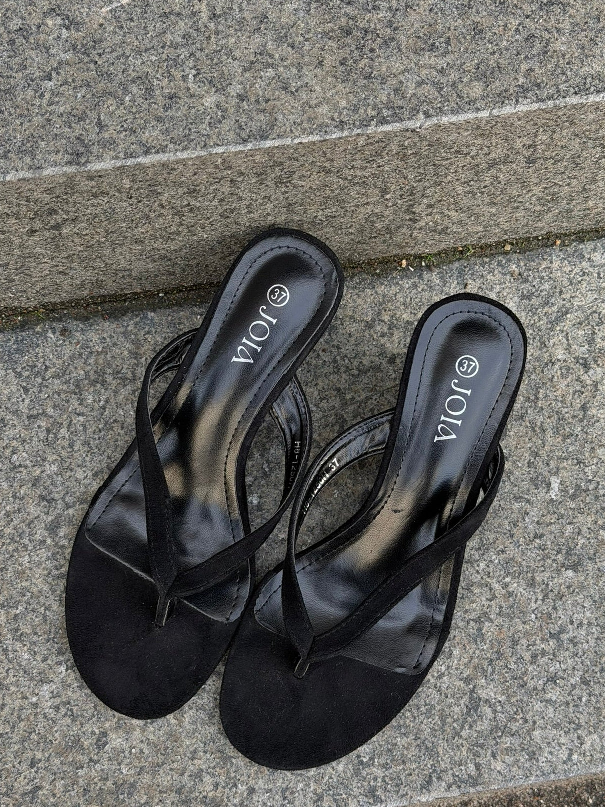 JULIE PUMPS