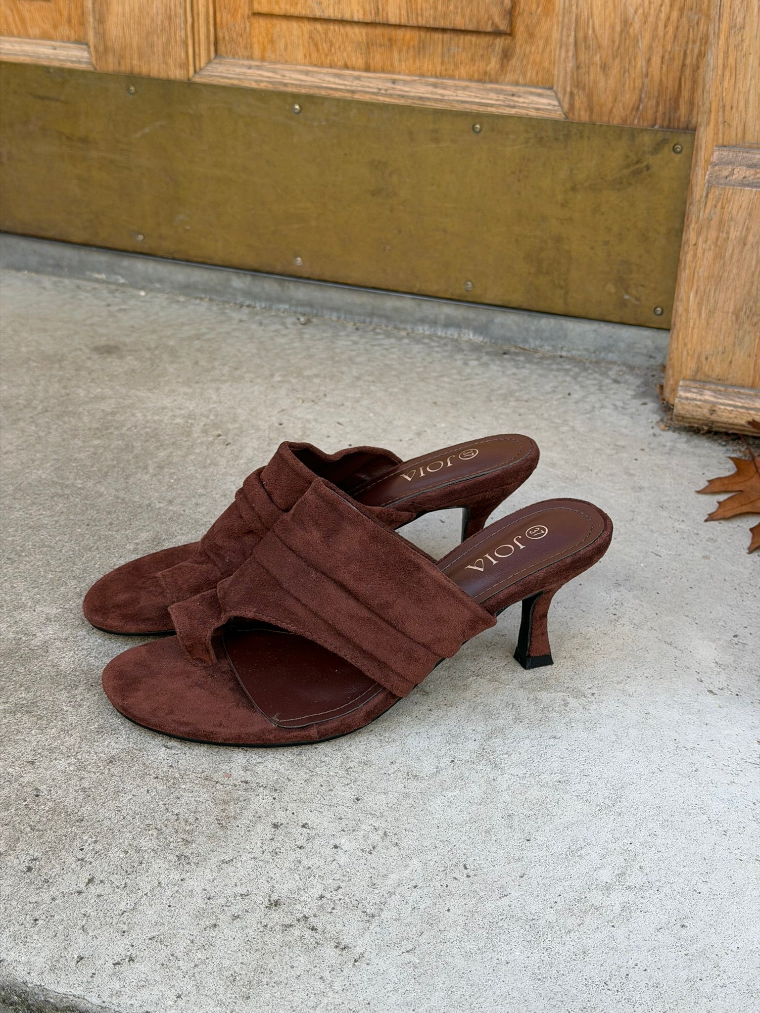 MAJA PUMPS - MØRKEBRUN