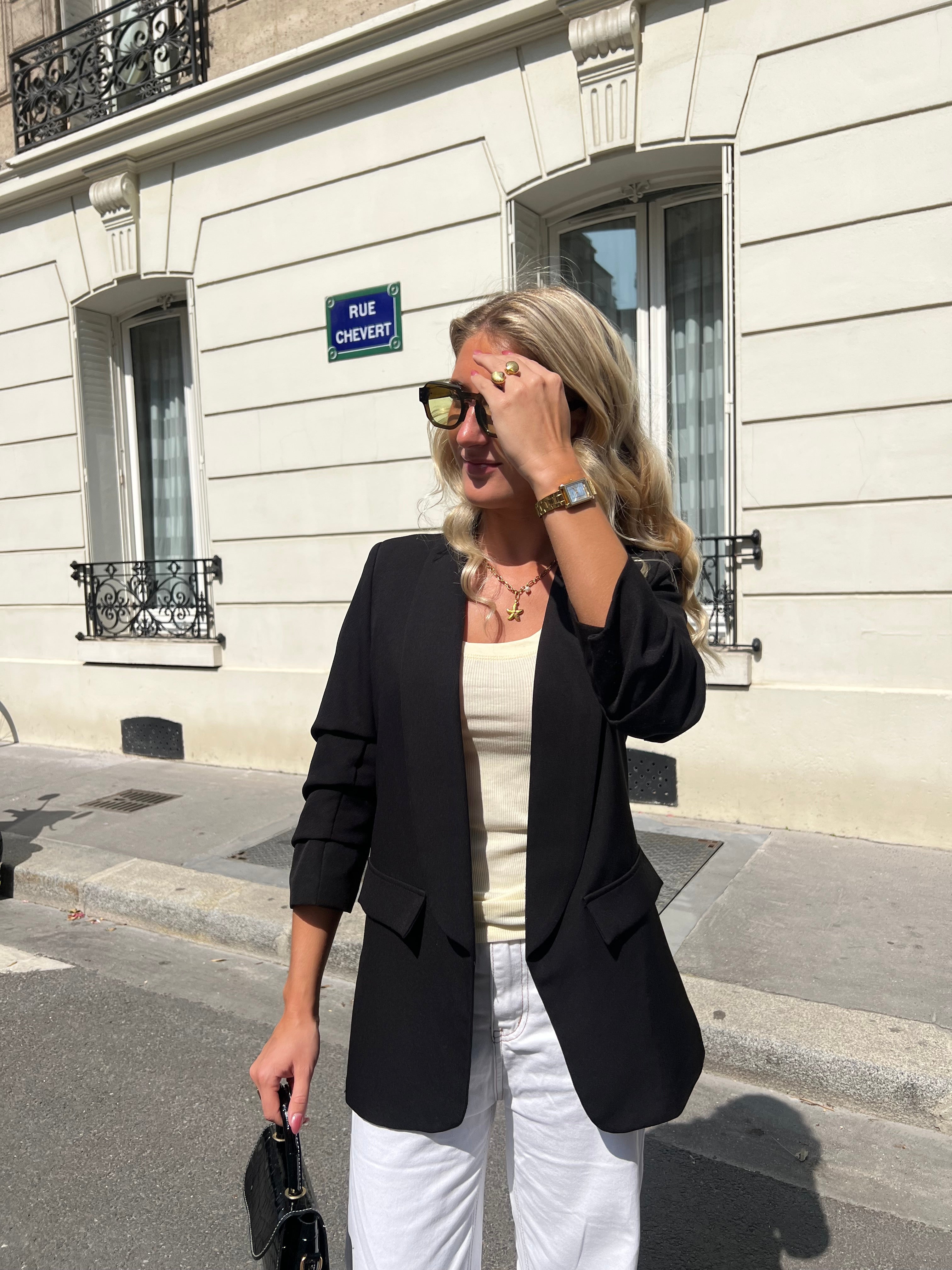GENA BLAZER
