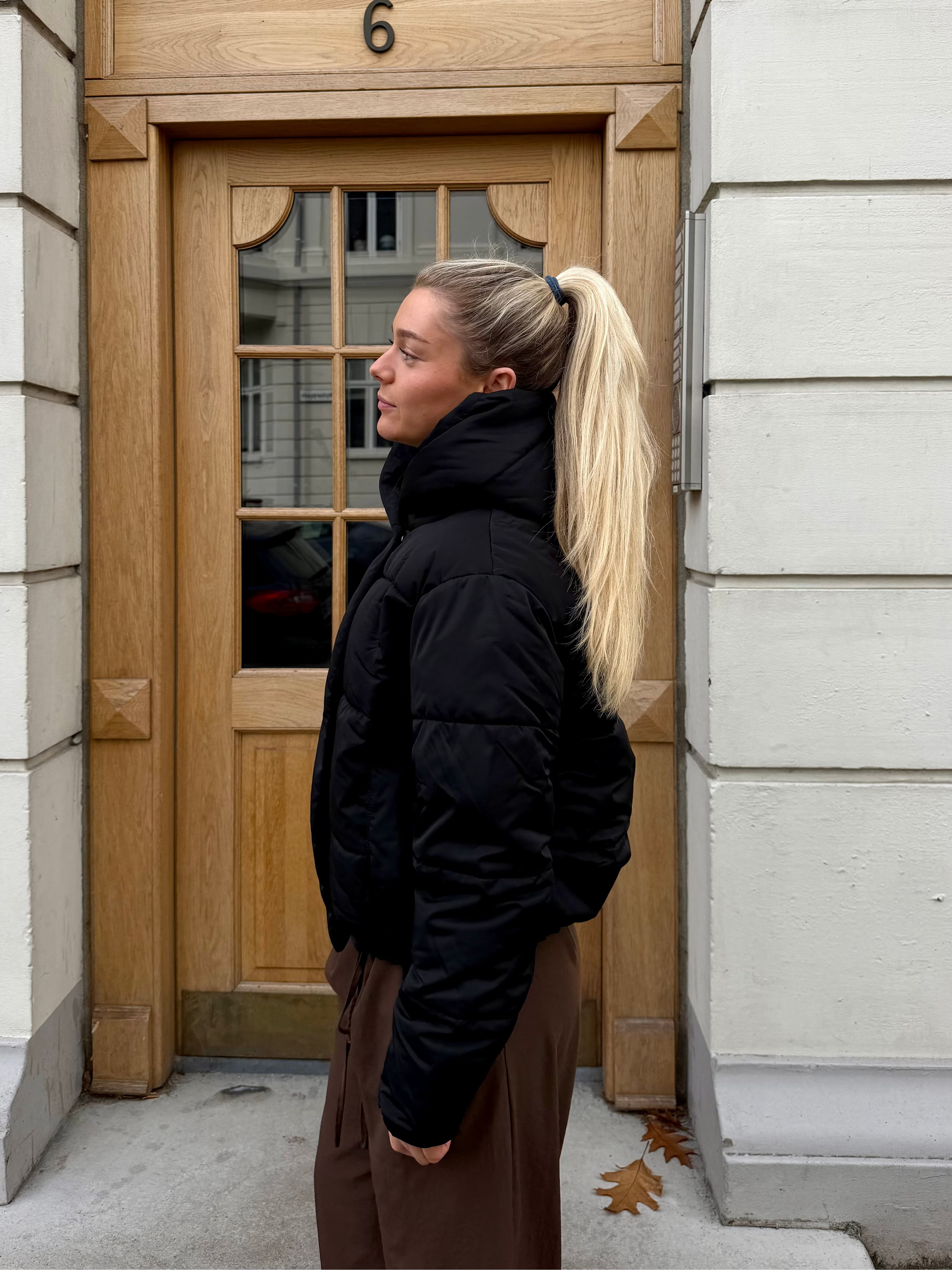 ALBA JAKKE - SORT