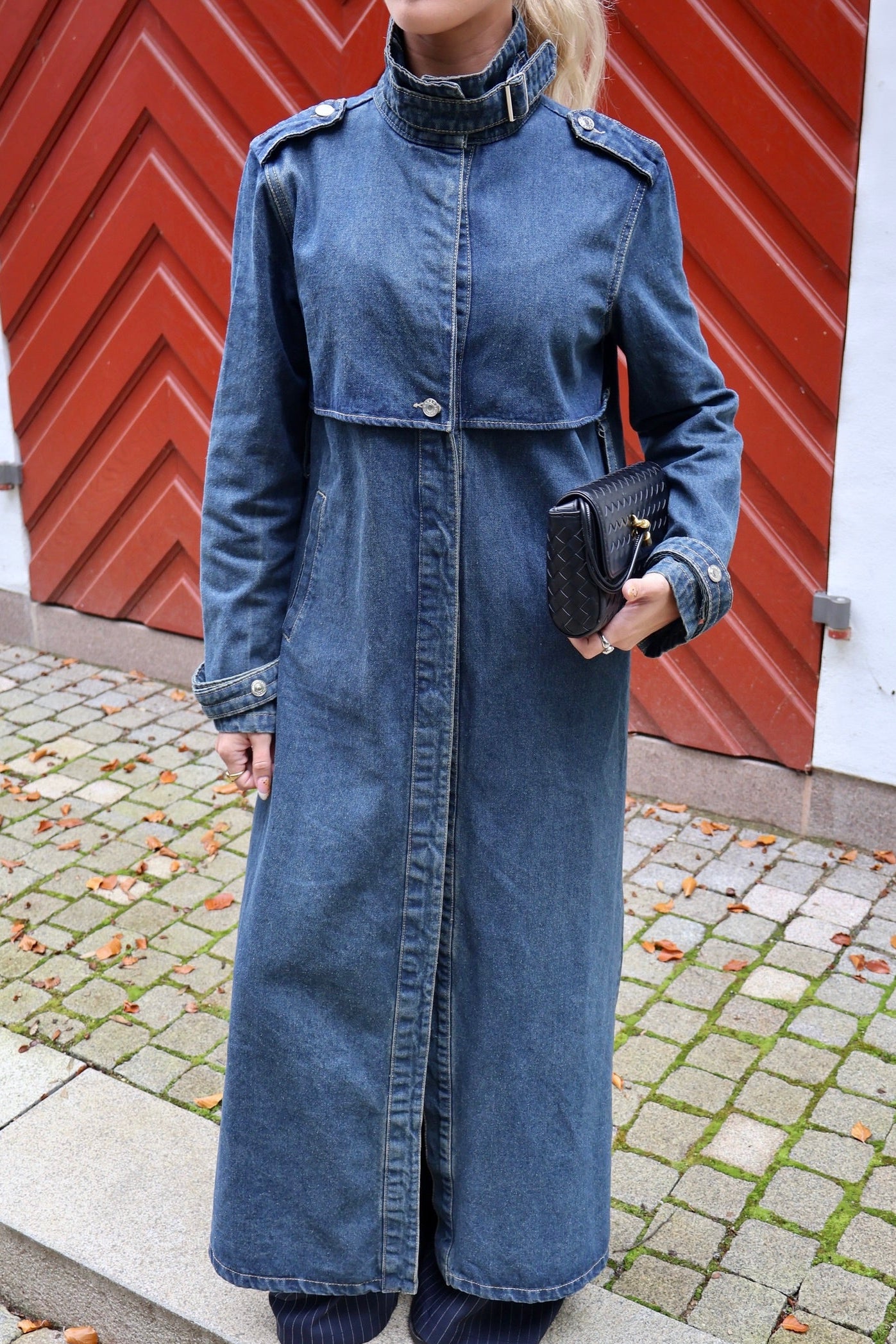 FELICIA JAKKE