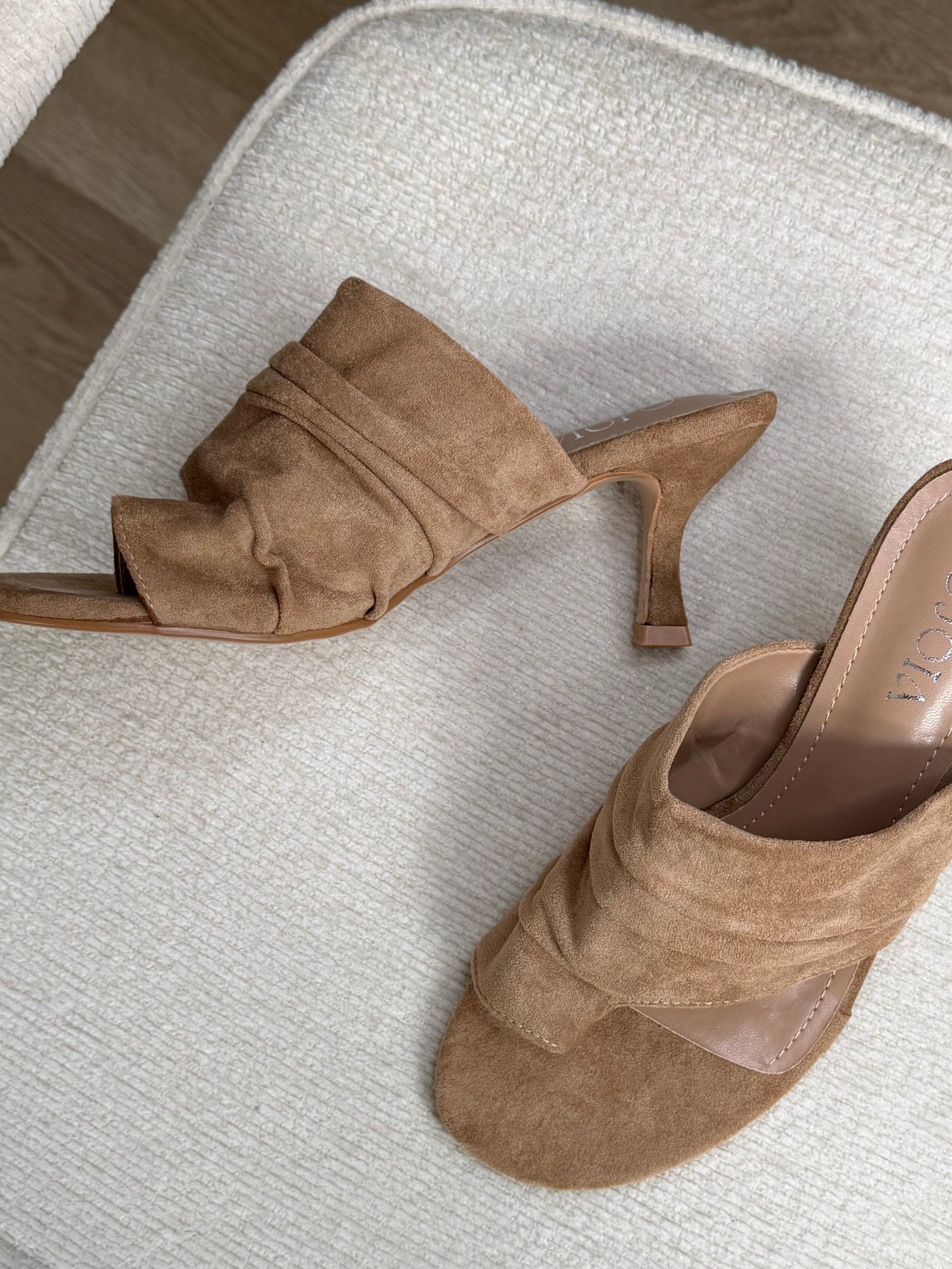 MAJA PUMPS - BEIGE