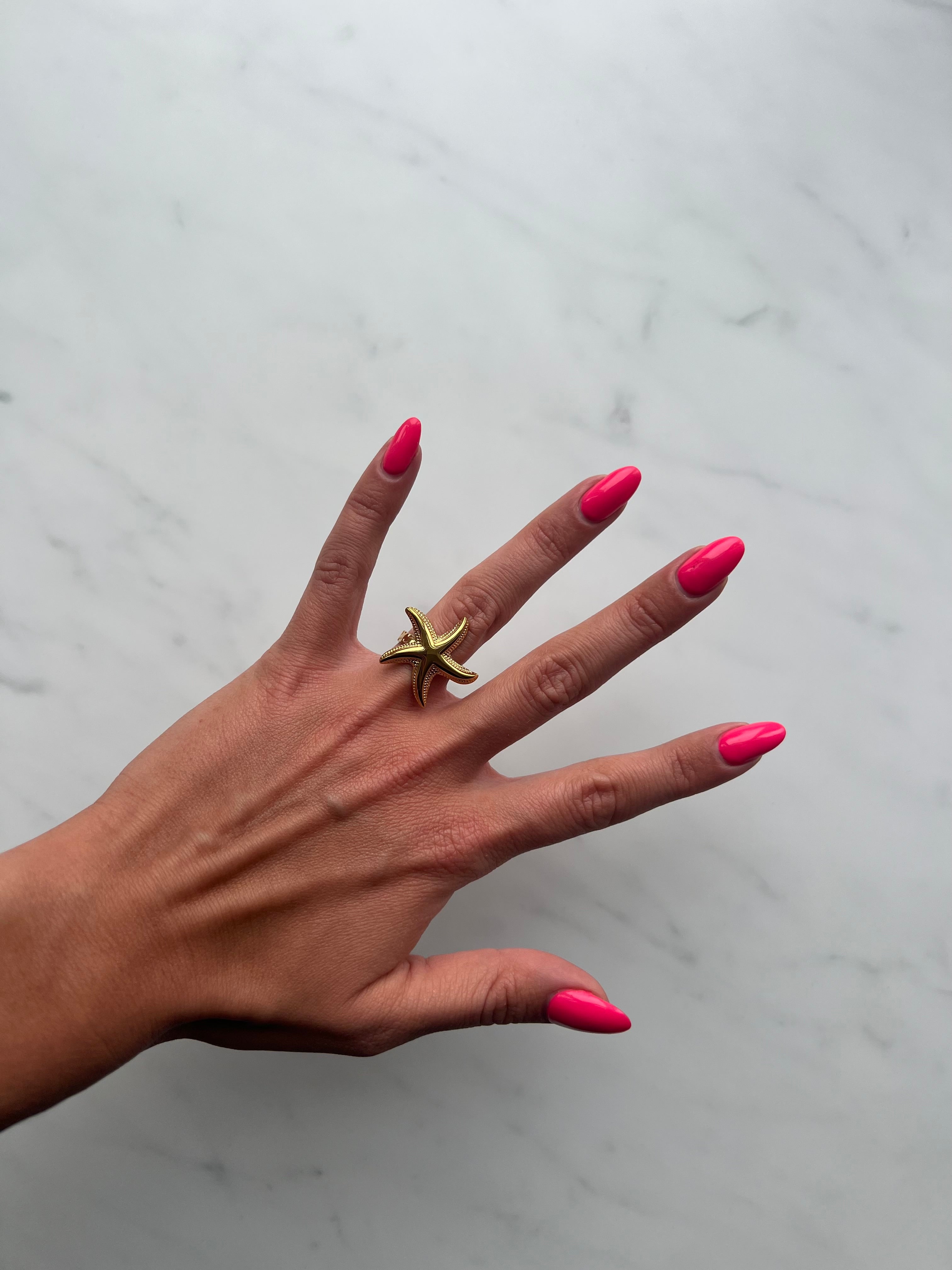 STAR RING
