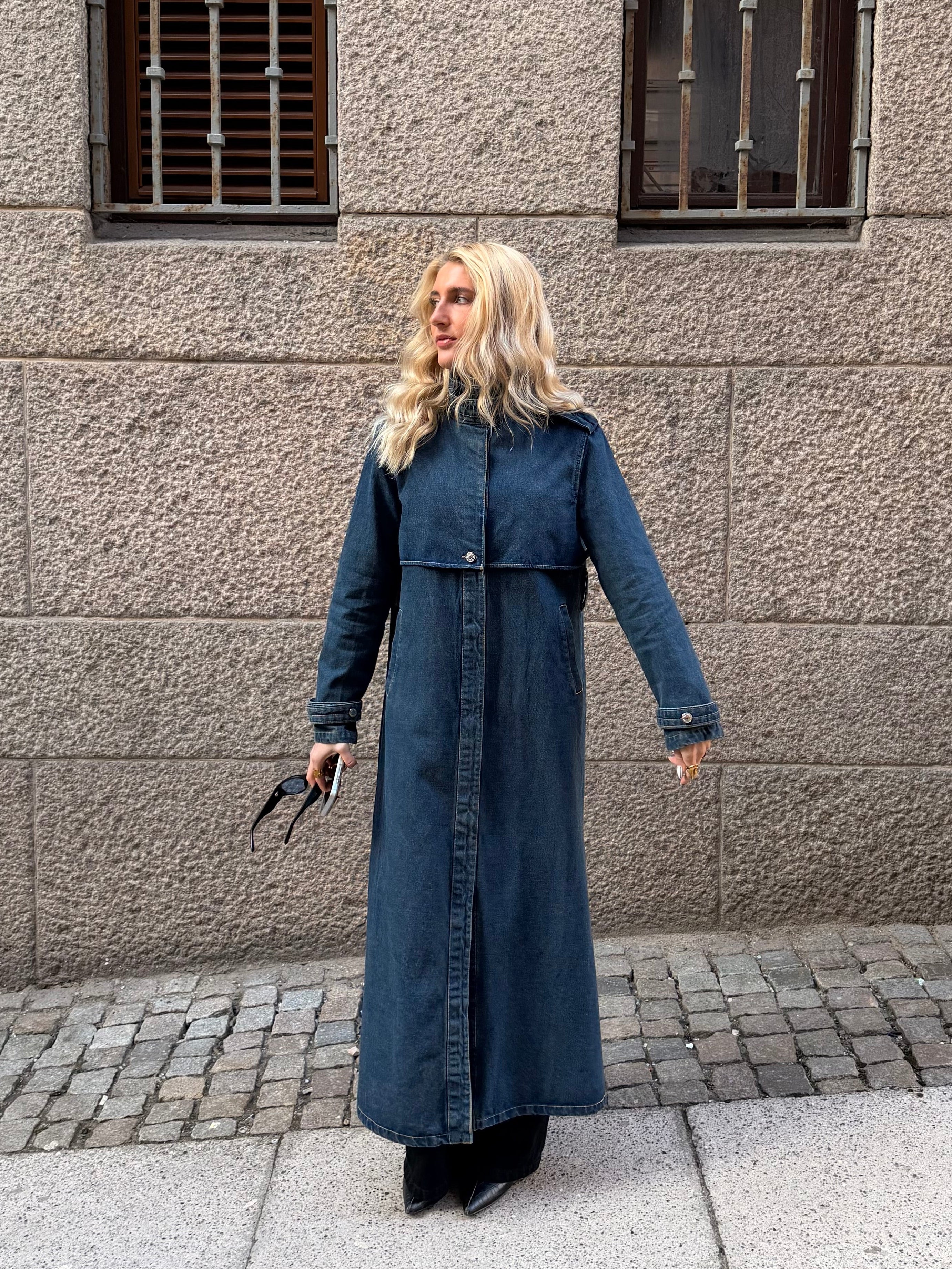 FELICIA JAKKE
