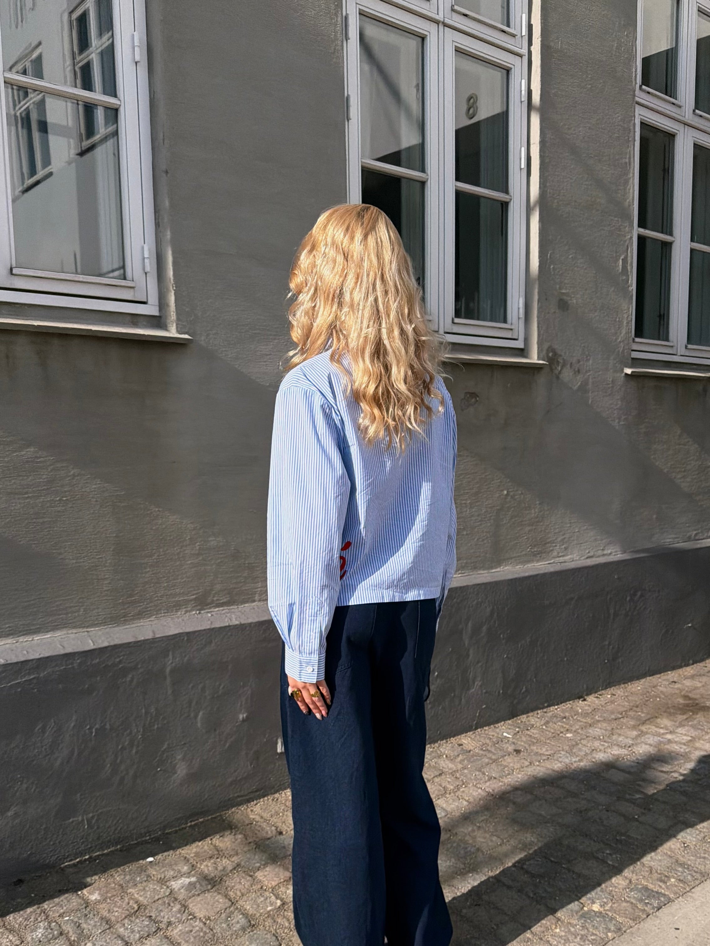 ELLIE SKJORTE - LANGÆRMET