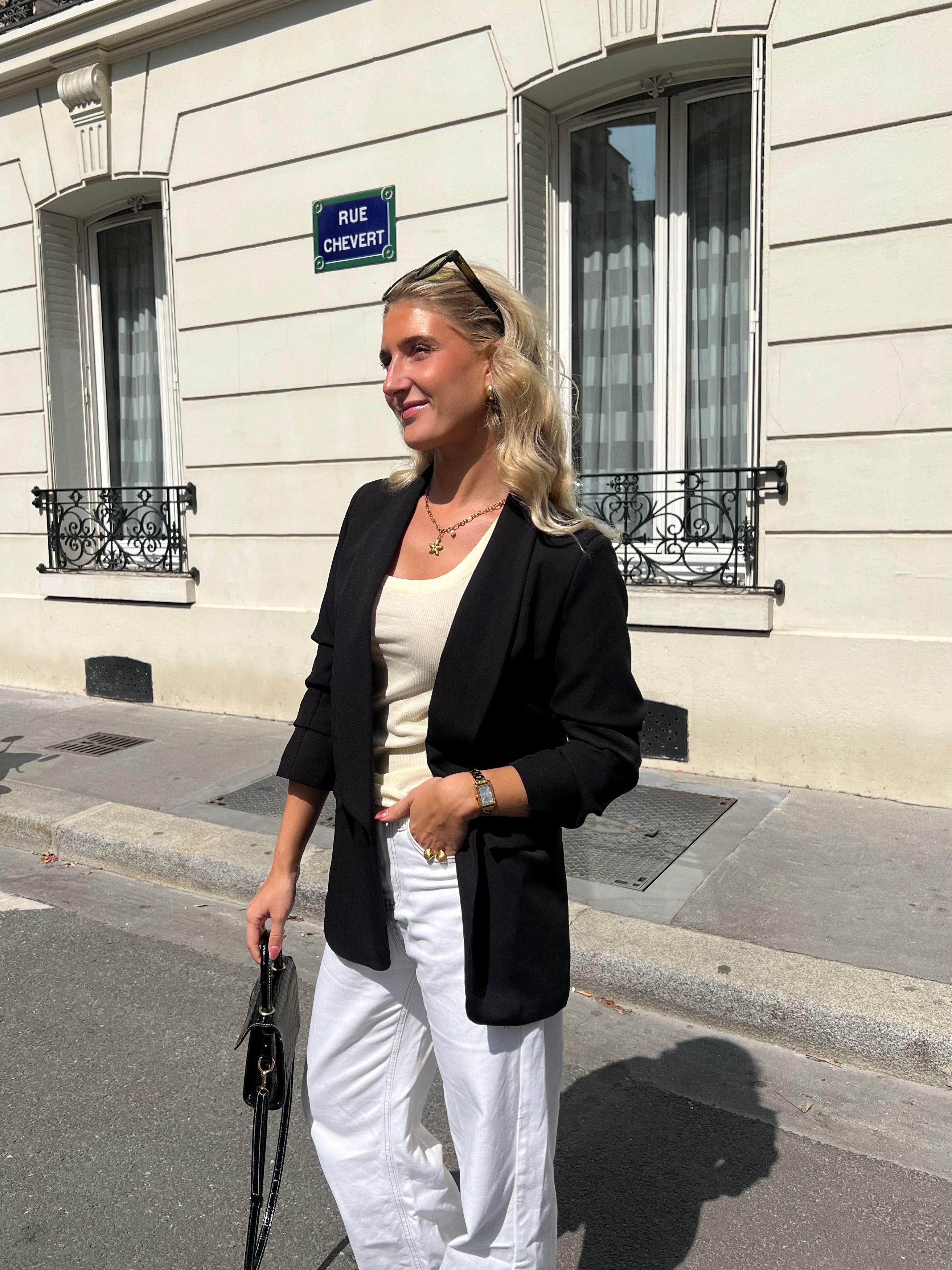 GENA BLAZER