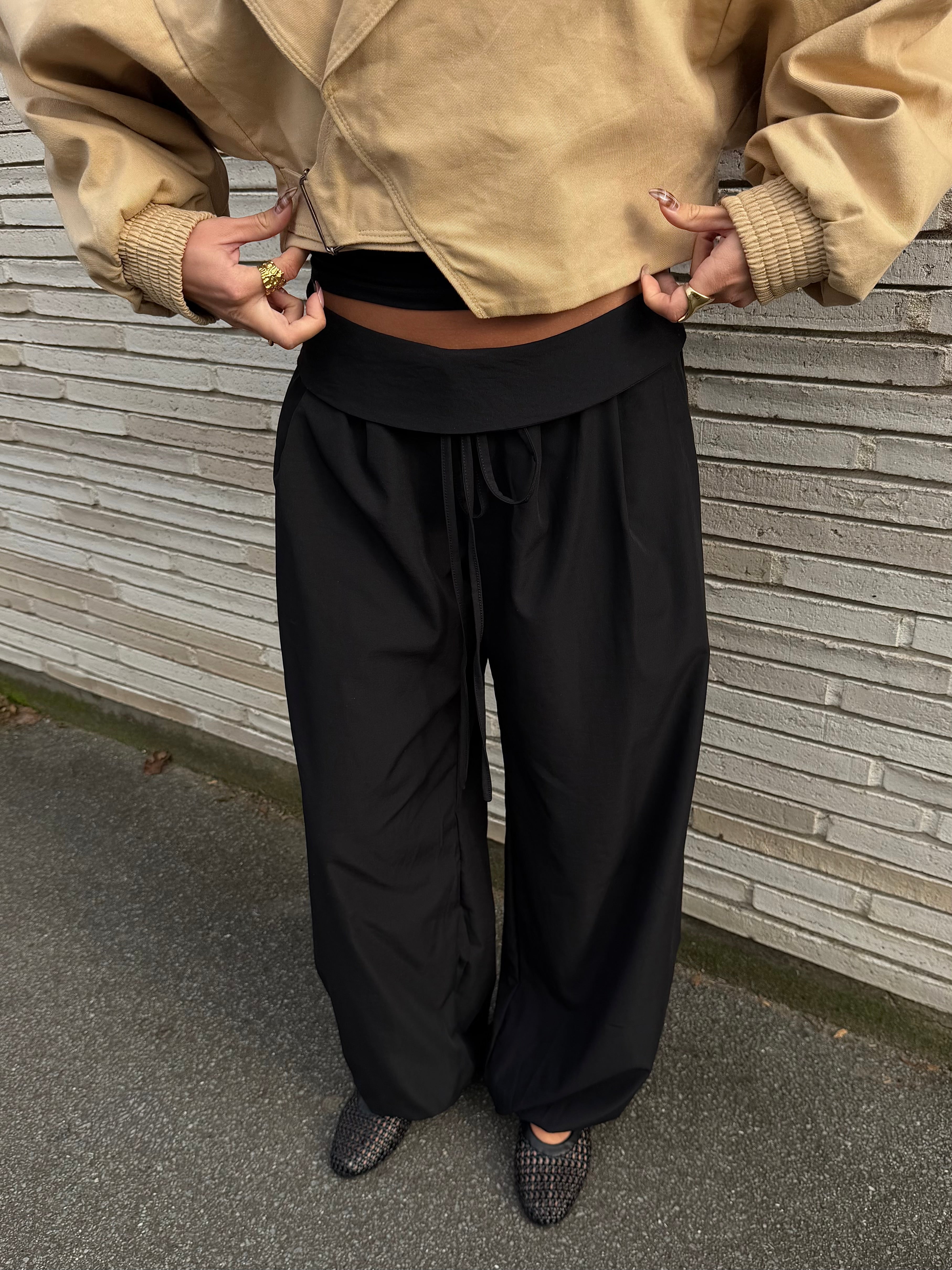 FLORA BUKSER - SORT
