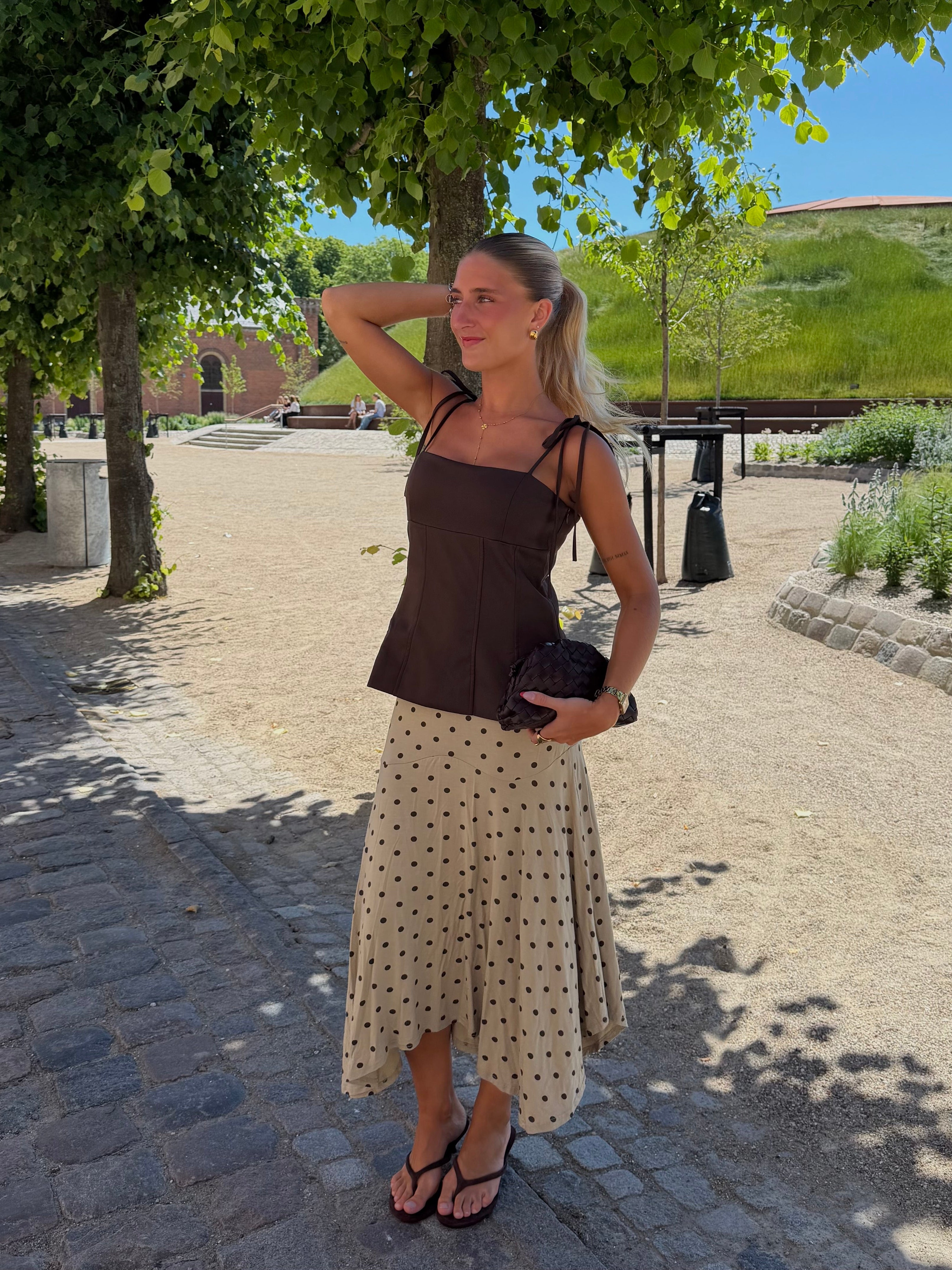 JOSEFINE NEDERDEL