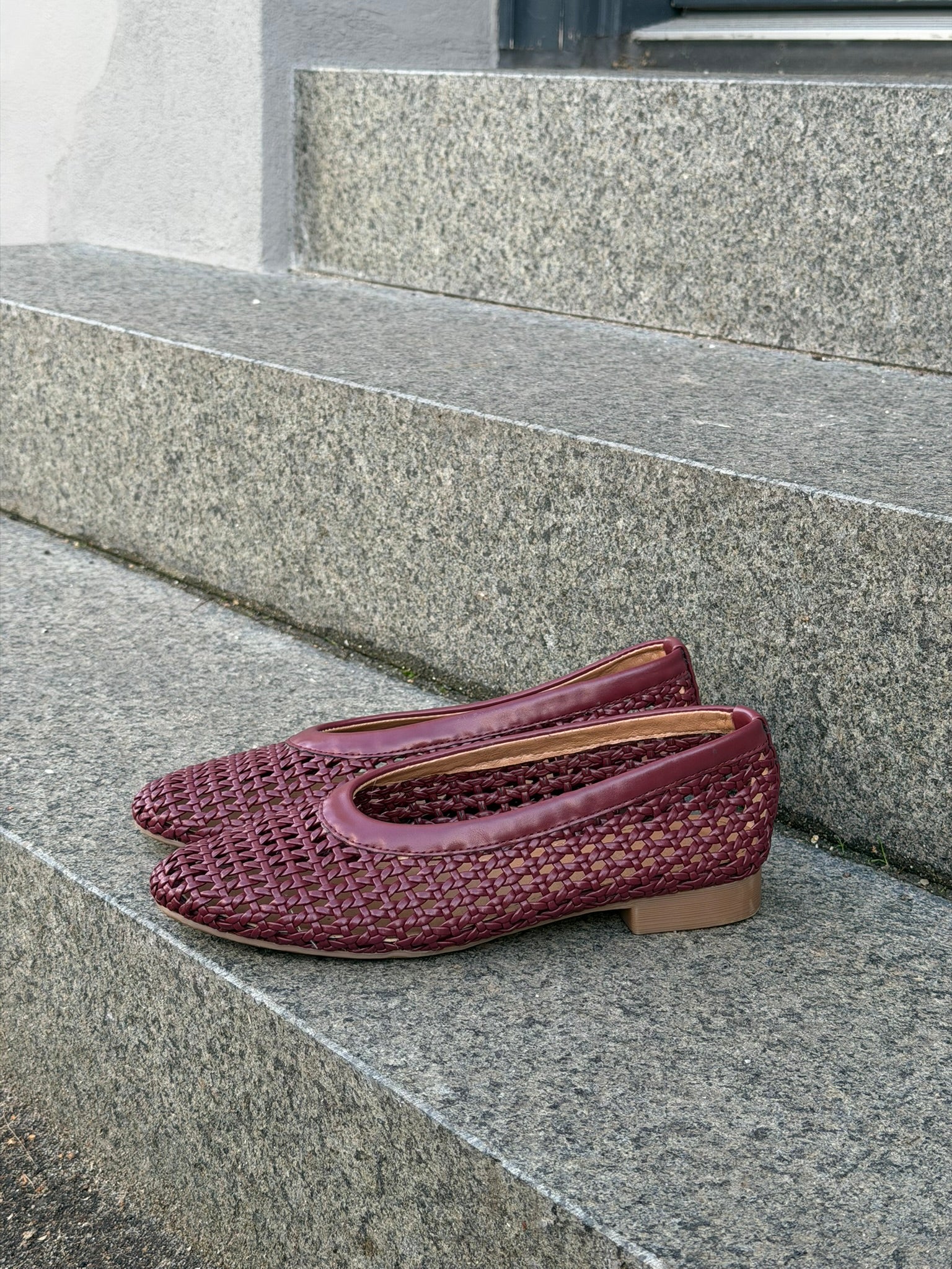 FRIDA BALLERINA - BURGUNDY