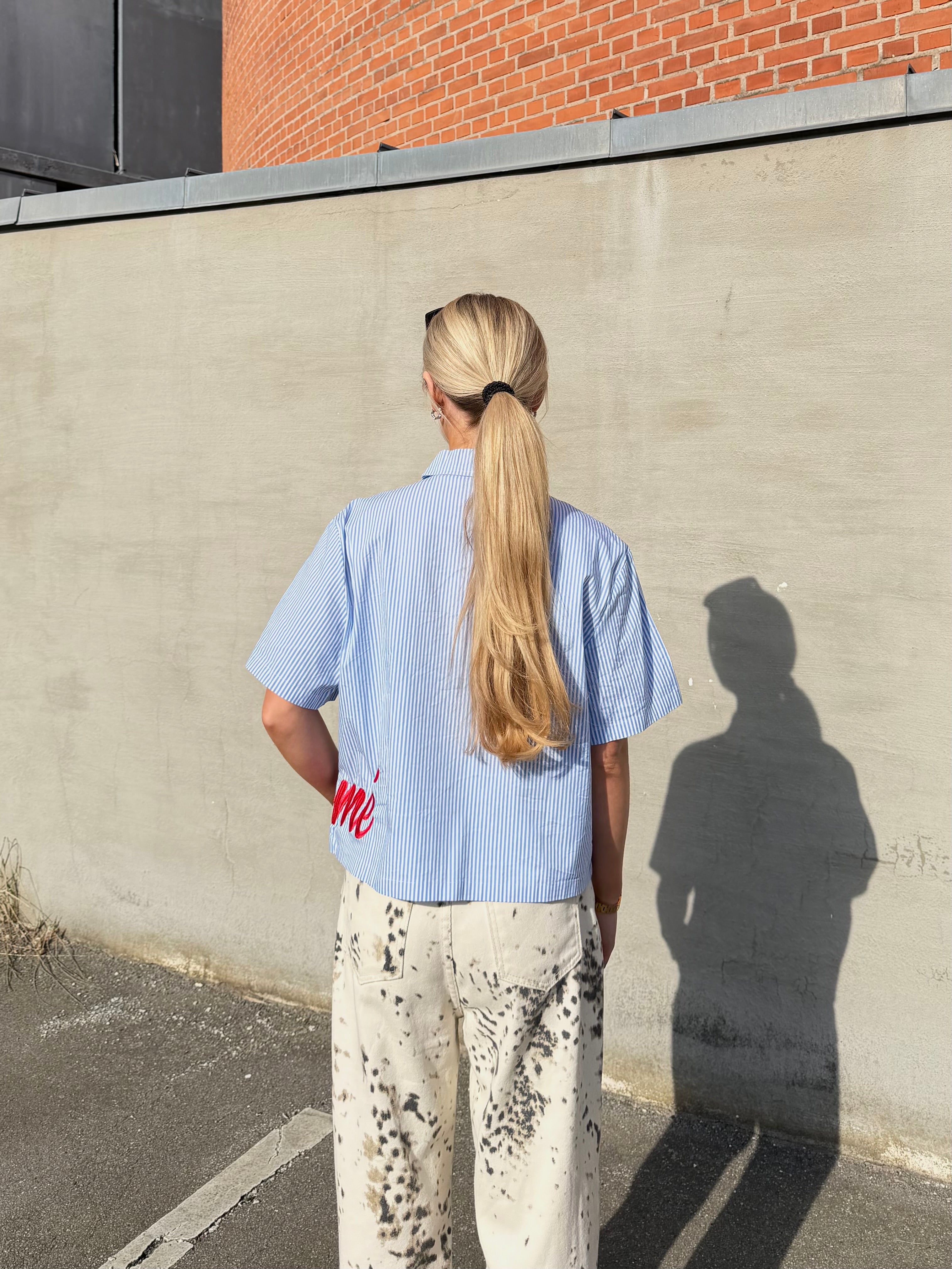 ELLIE SKJORTE - KORTÆRMET