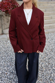 ELMA BLAZER - BURGUNDY