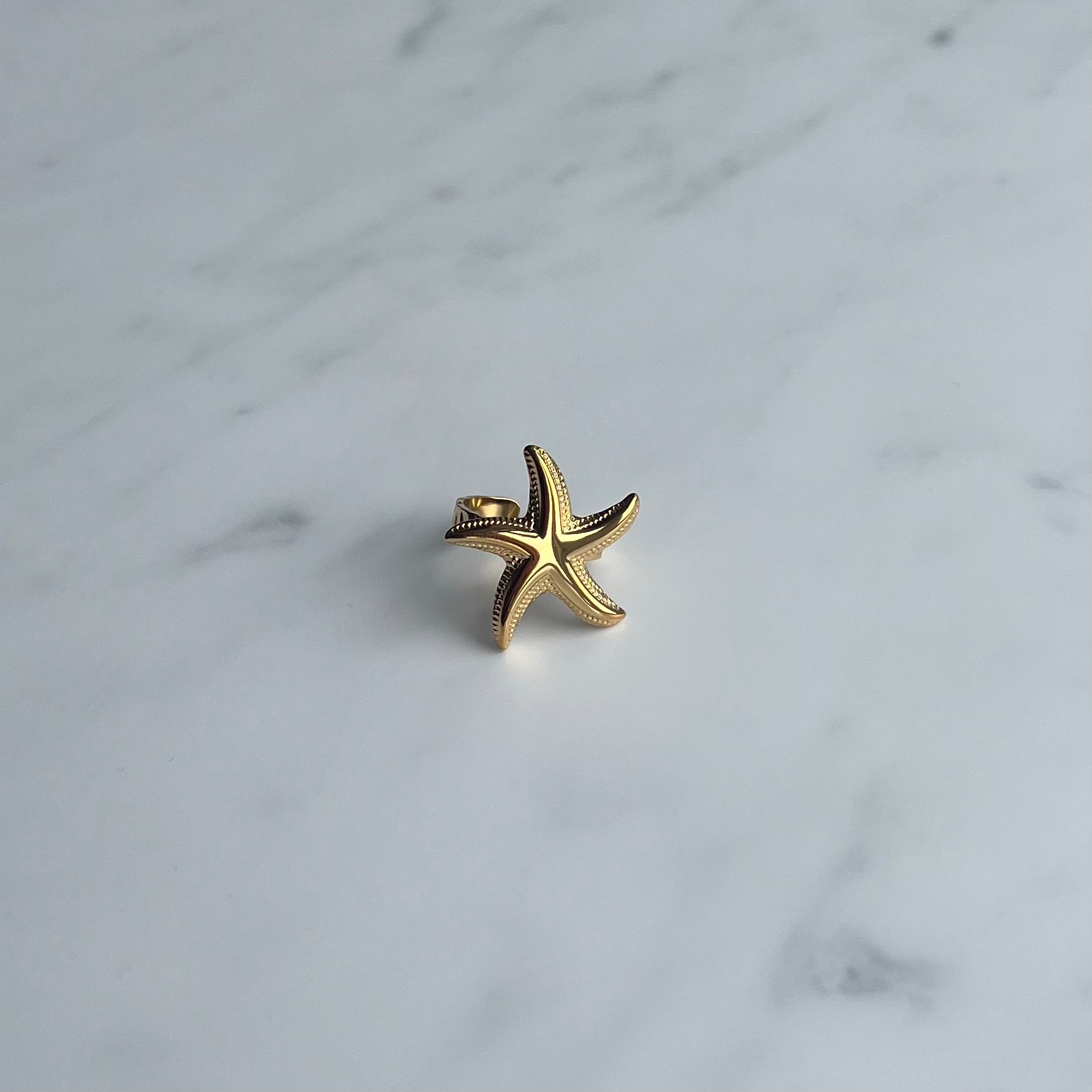 STAR RING