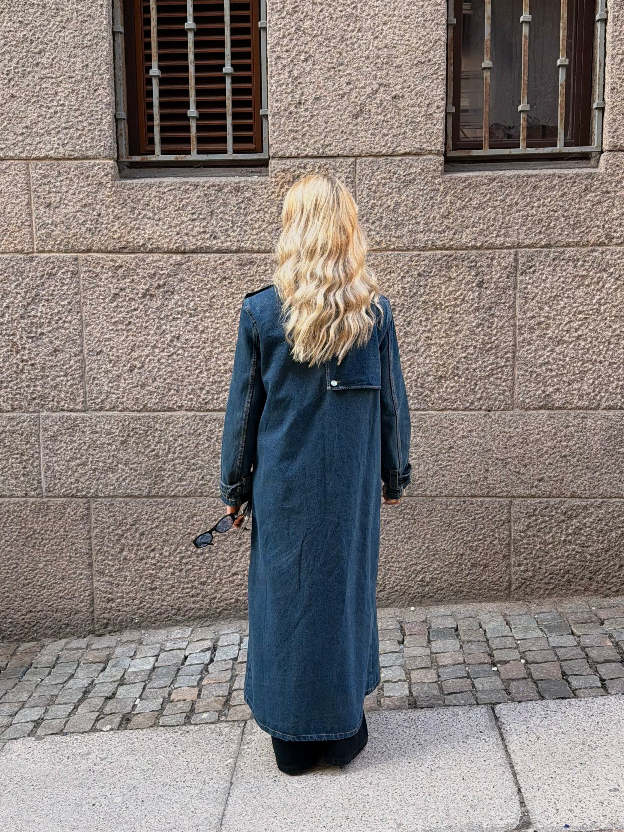 FELICIA JAKKE