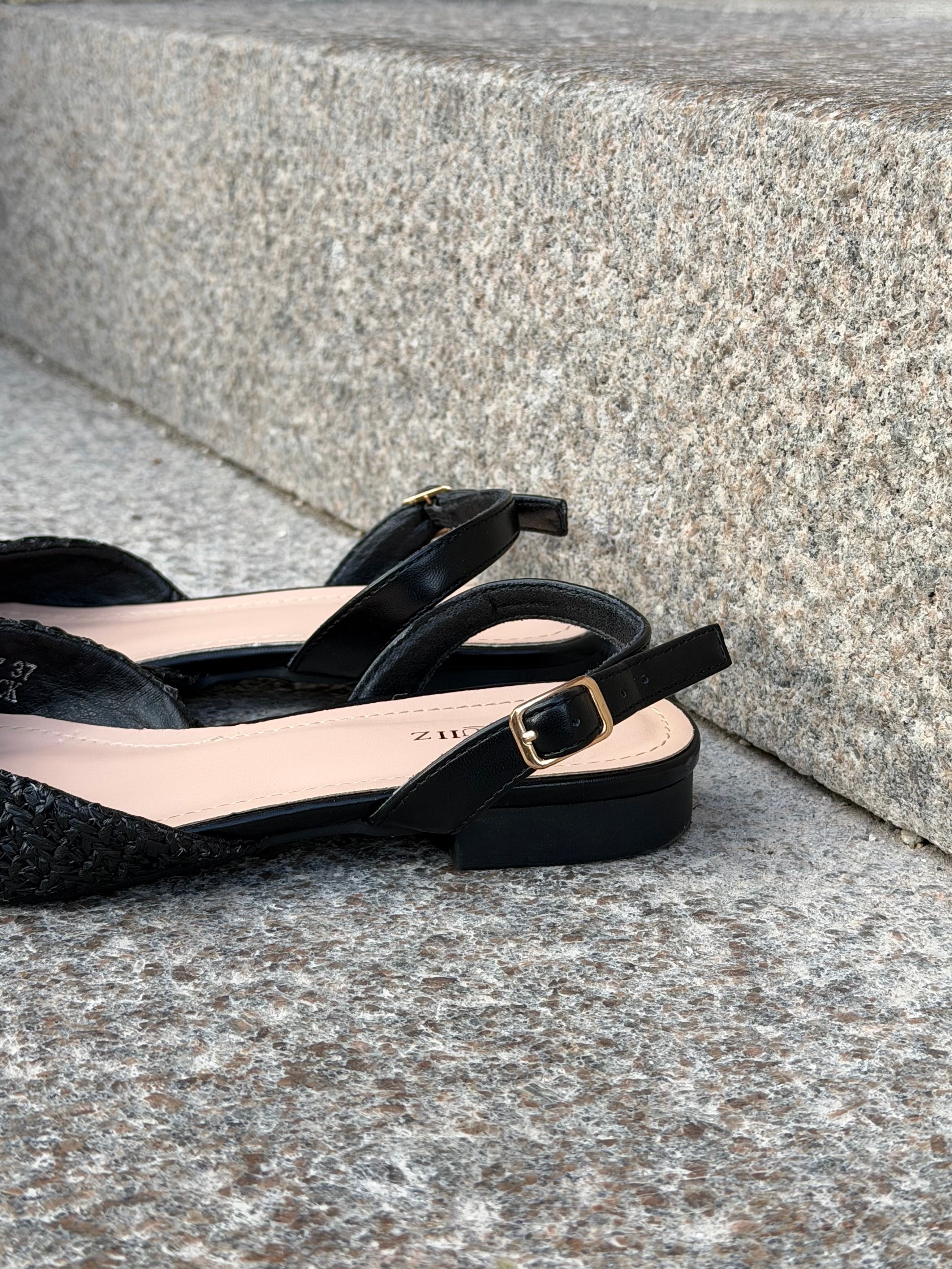 HANNA SLINGBACK - SORT