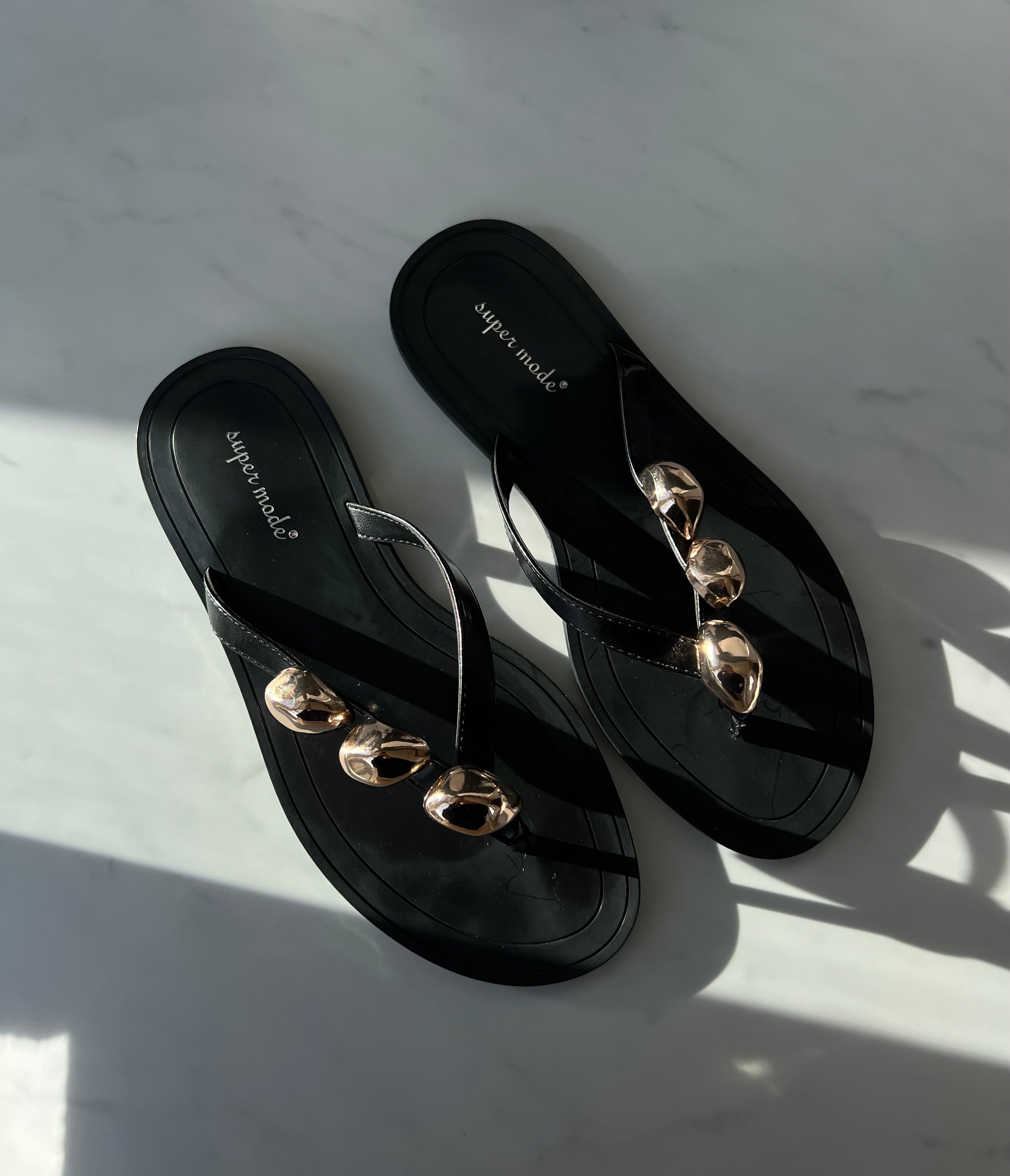 VIOLA SANDALS