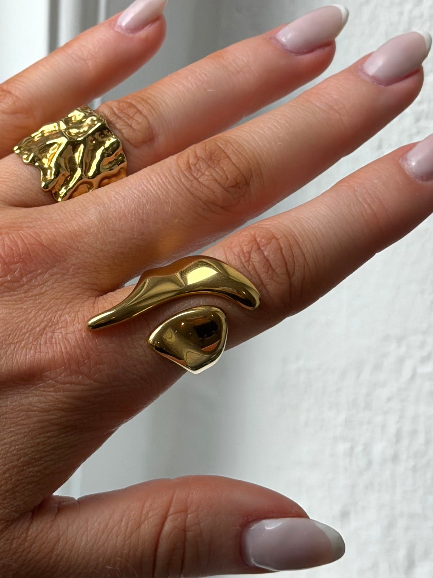 VERA RING
