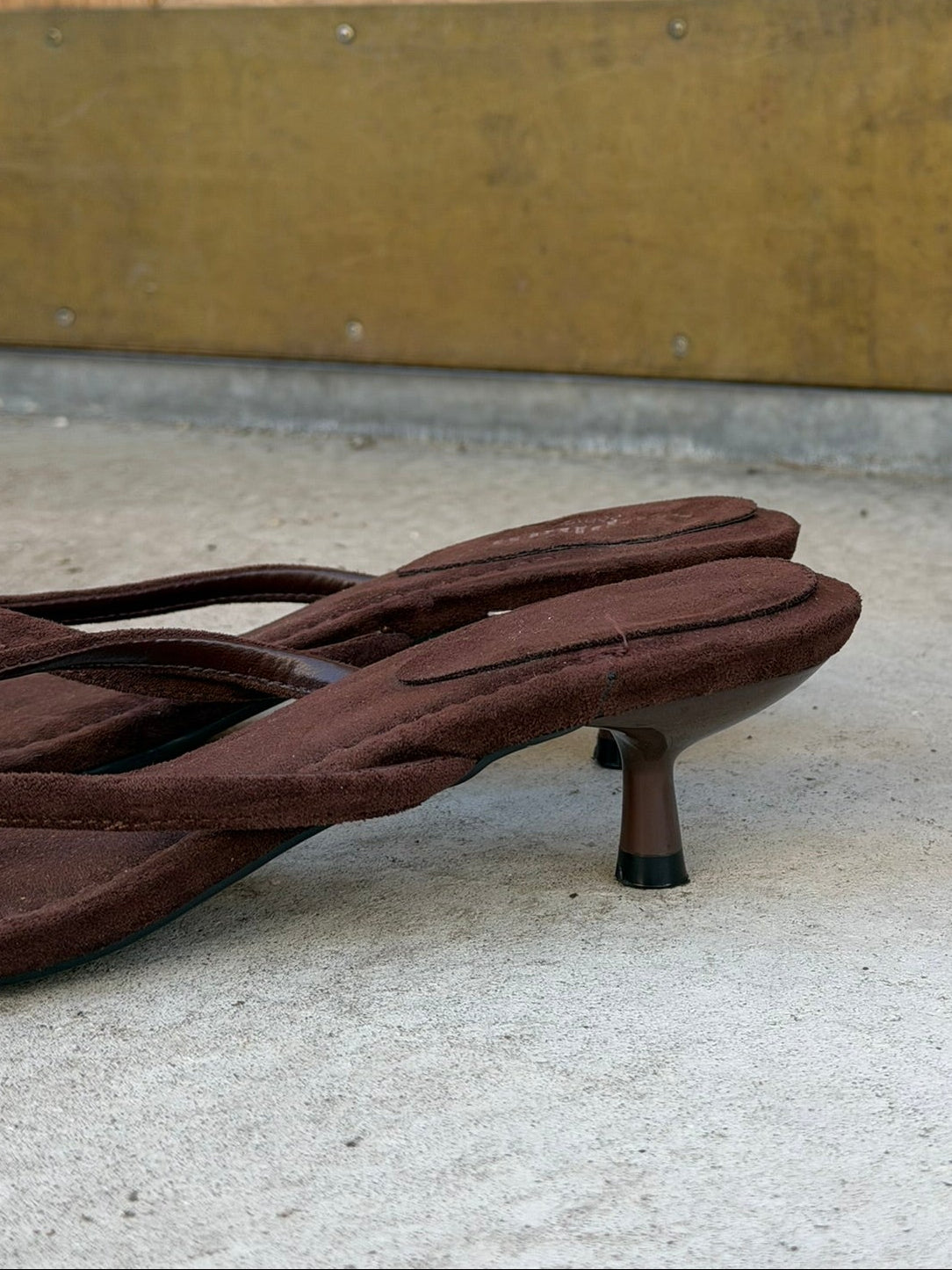 LEA PUMPS - MØRKEBRUN