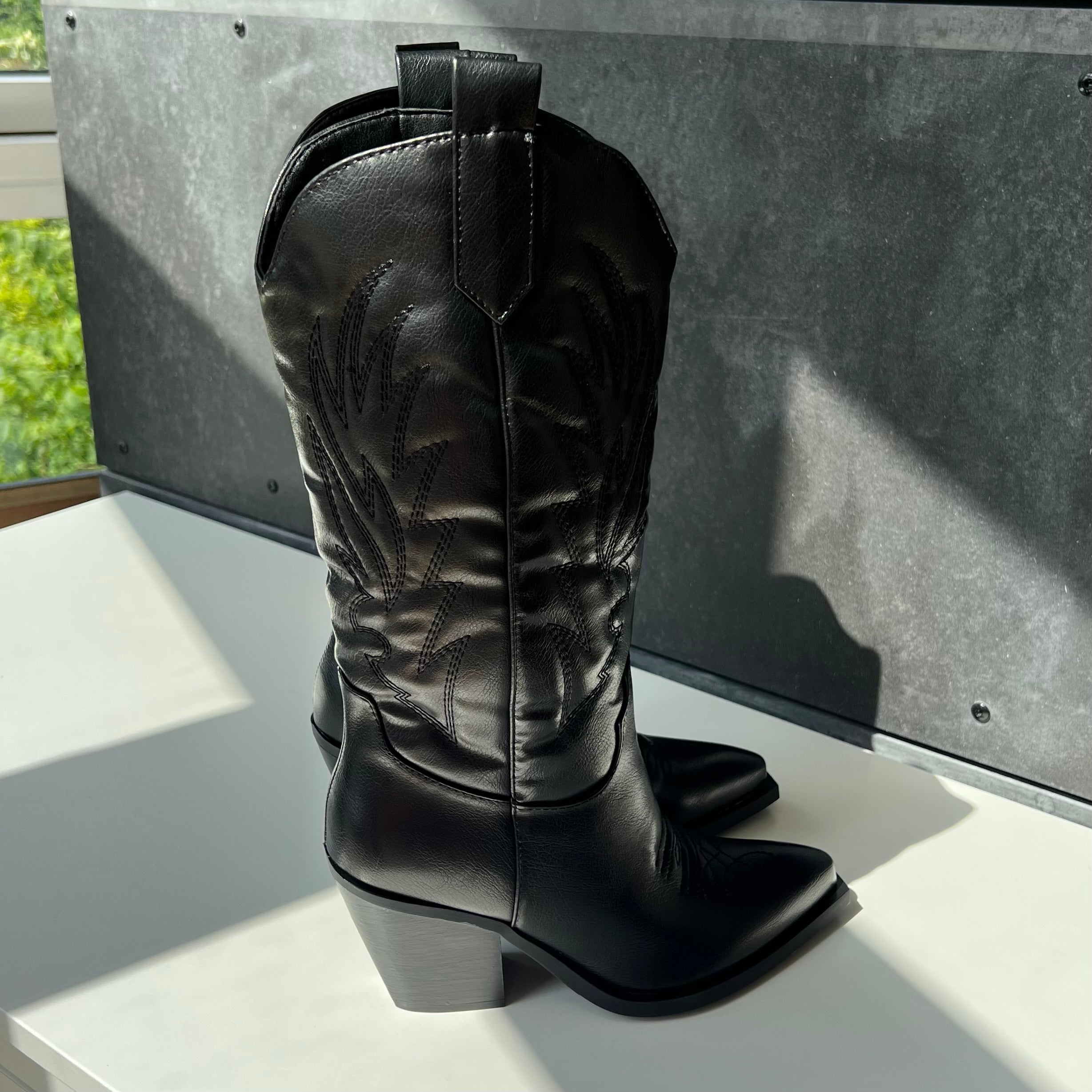 LOUISE BOOTS