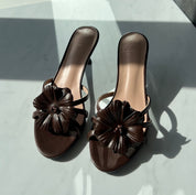 FLORA PUMPS - BROWN
