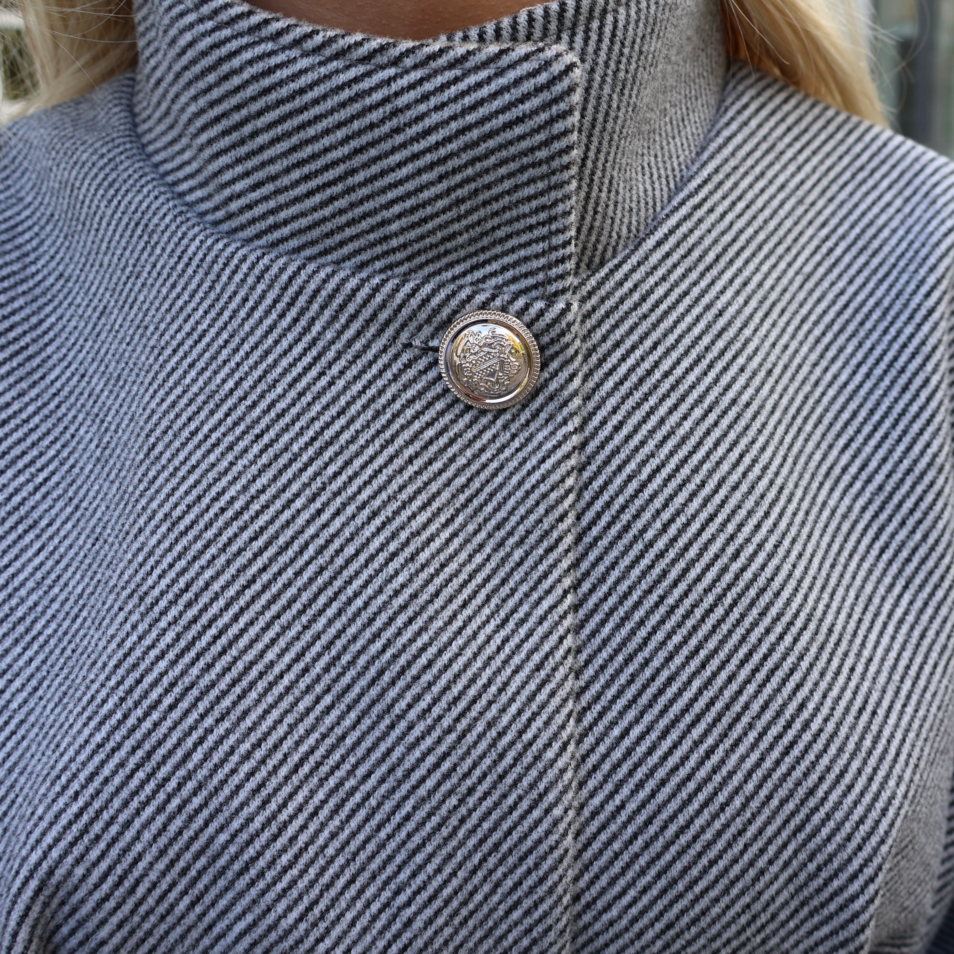 LIV PONCHO - GREY