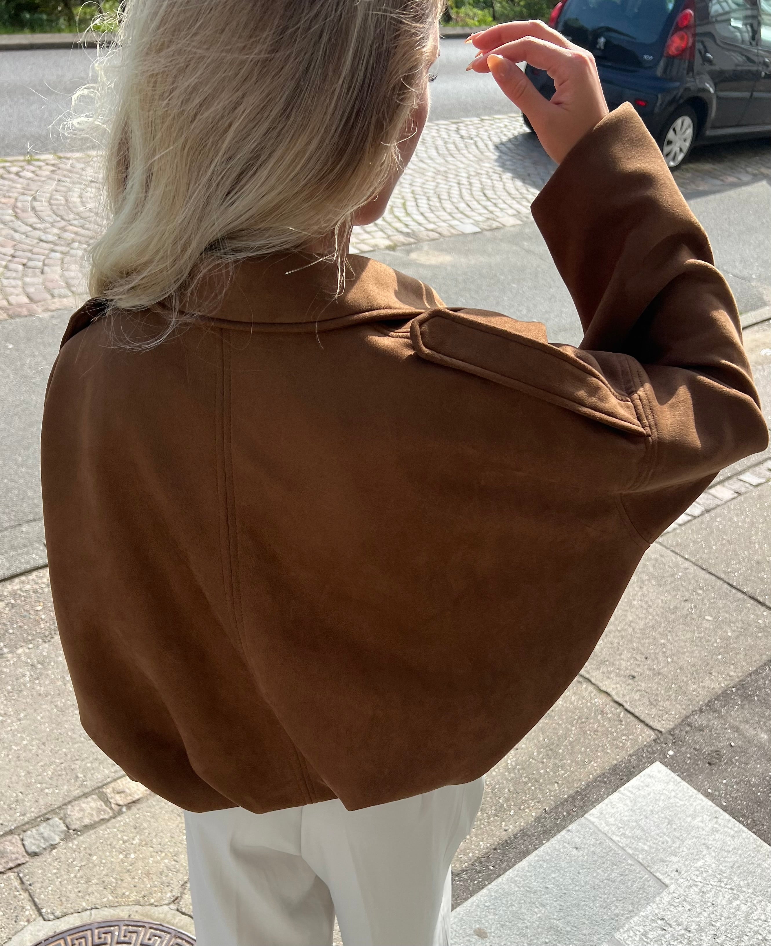 AUGUSTA JAKKE - BRUN