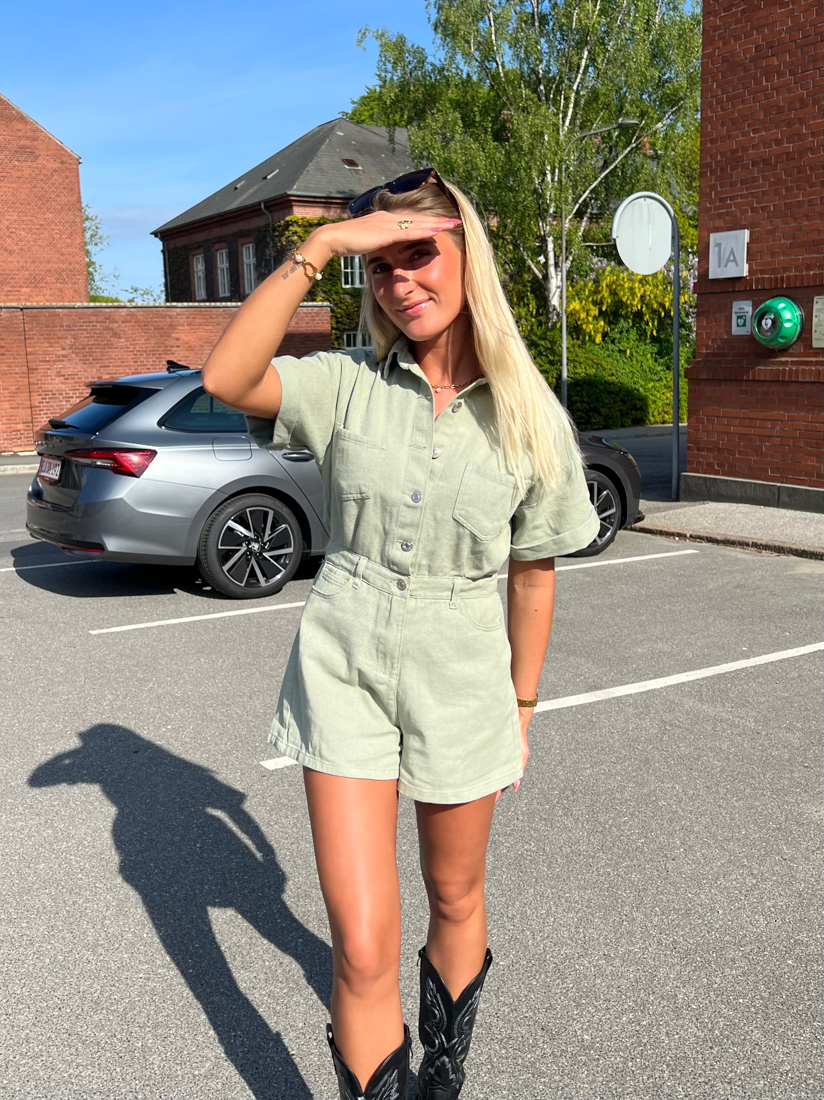 AMANDA JUMPSUIT - KHAKI