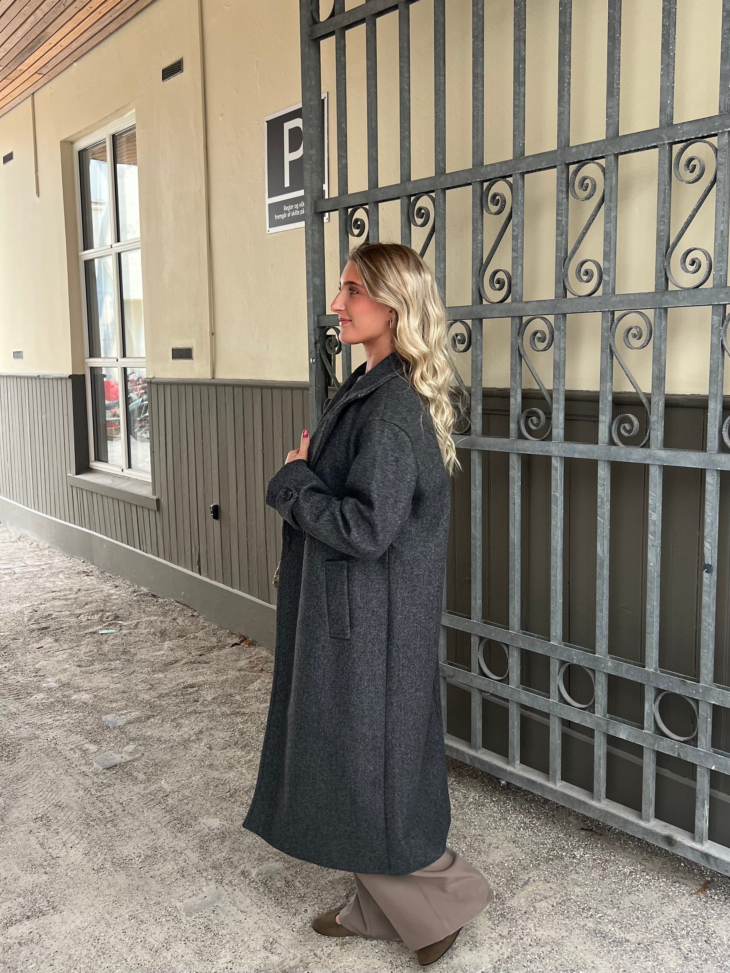 ISABEL FRAKKE - GRÅ