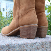 ANNA BOOTS - CAMEL