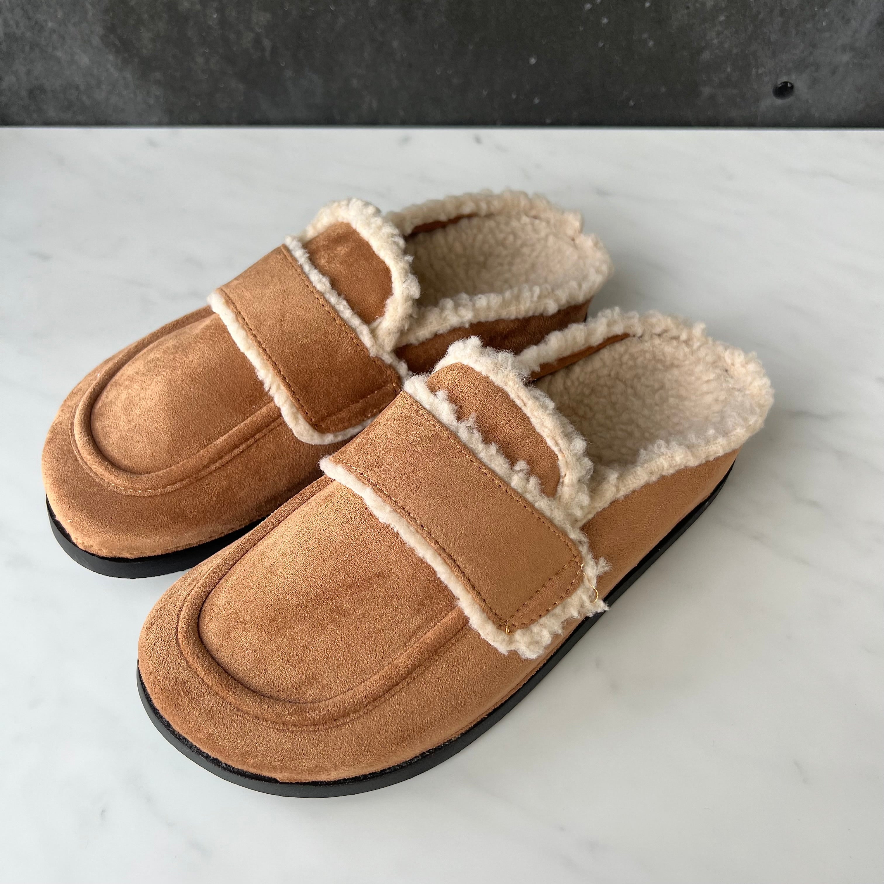 LIVA LOAFER - BEIGE